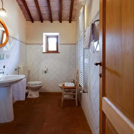 Fattoria Di Rignana Winery Farm stay *